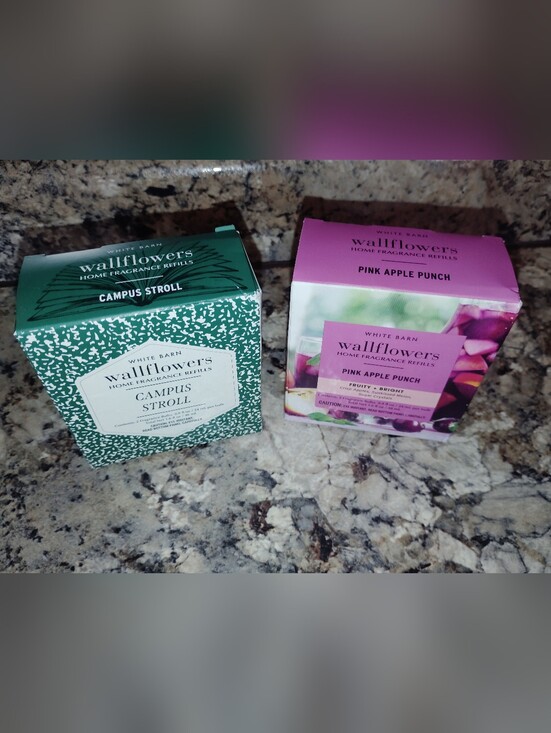 Bath & Body Works Other - Bath & Body Works Wallflowers Refills - Pink & Green New